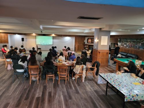 00E6AAE1-42F5-4A5B-AF1C-348DF6113AB7 1 105 c