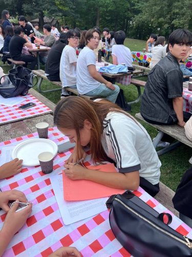 53DE7060-77CF-4144-9DB0-CD4D73A4A06A 1 105 c